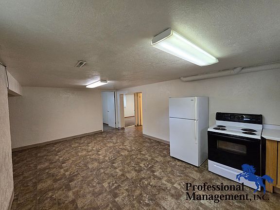 2nd image of 345 Custer Ave #2
