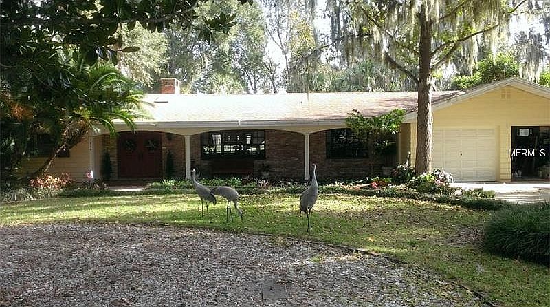 Large lot is 1.27 acres