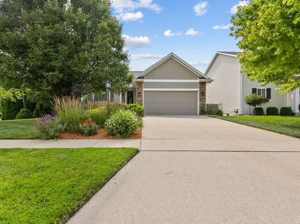 904 NE Otter Ridge Cir, Ankeny, IA 50021