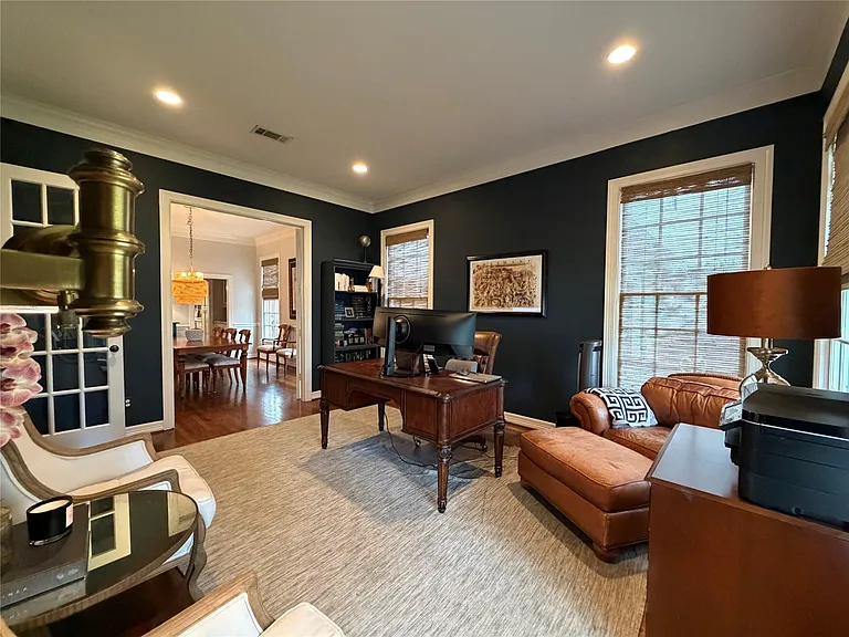 4142 Villanova St — Photo 4