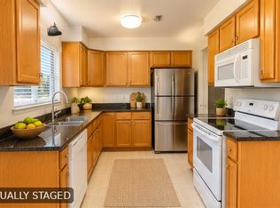 2 Grass Ct #2, Novato, CA 94949
