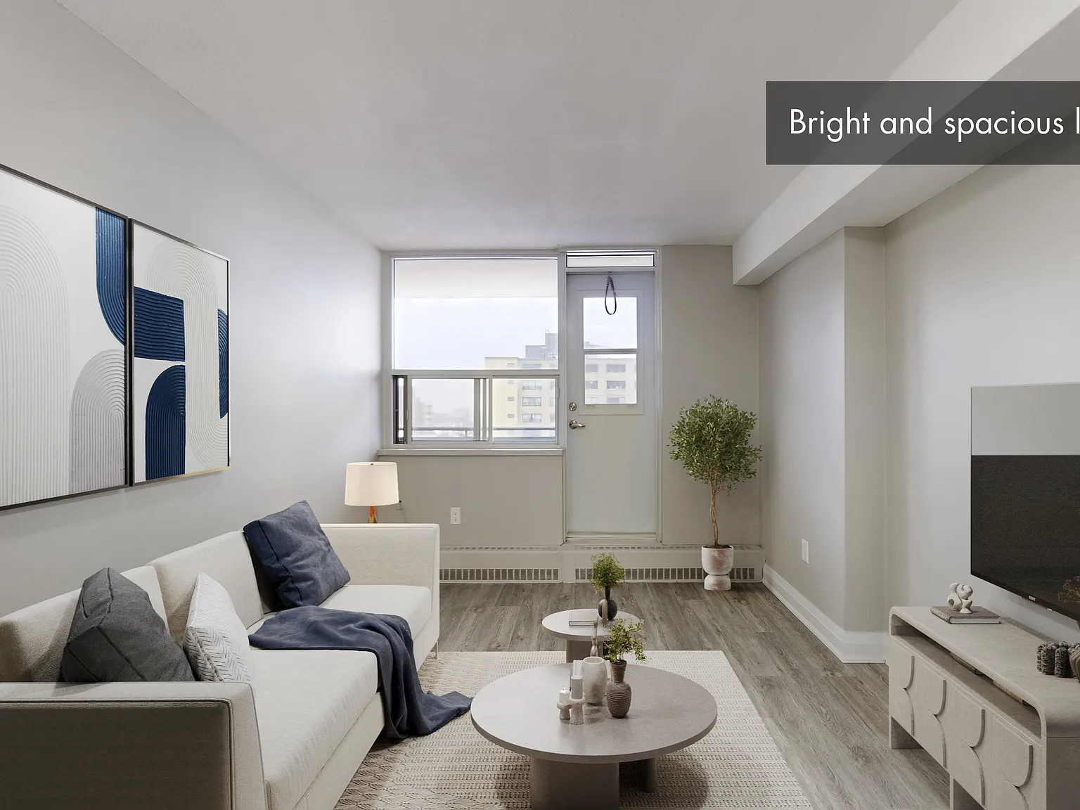 1251 King Street West — Photo 3