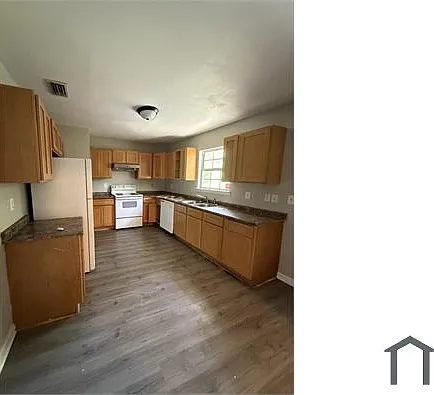 3117 Warren St — Photo 5