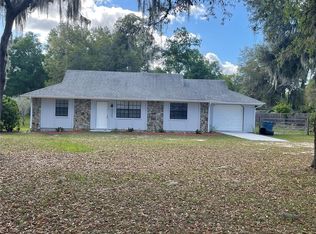 2395 Tomoka Woods Pkwy, De Leon Springs, FL 32130