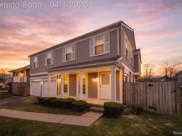 23532 Stonehenge Blvd, Novi, MI 48375