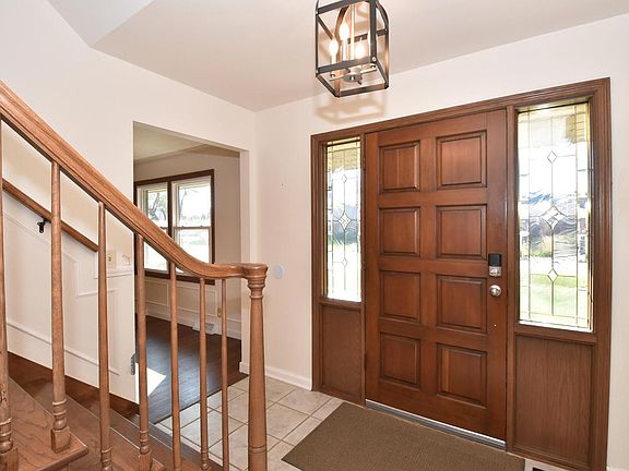3rd image of 1106 Hialeah DRIVE