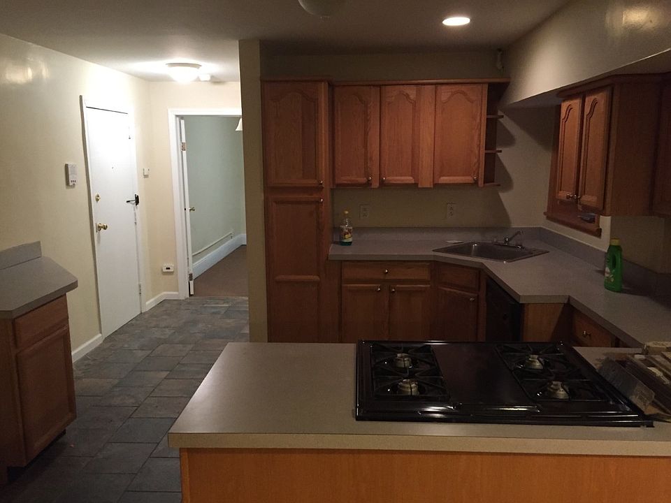 Wood Cabinets, Gas Range, Dishwasher