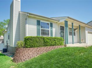 1740 Lynncove Ln, Saint Charles, MO