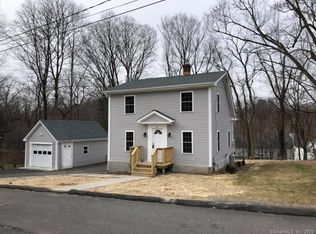 33 Broad St, Danbury, CT 06810