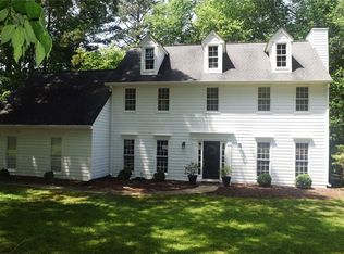 1526 Cumberland Ct, Alpharetta, GA 30009