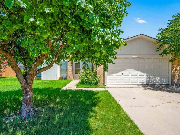 7127 NW Birch Pl, Lawton, OK 73505