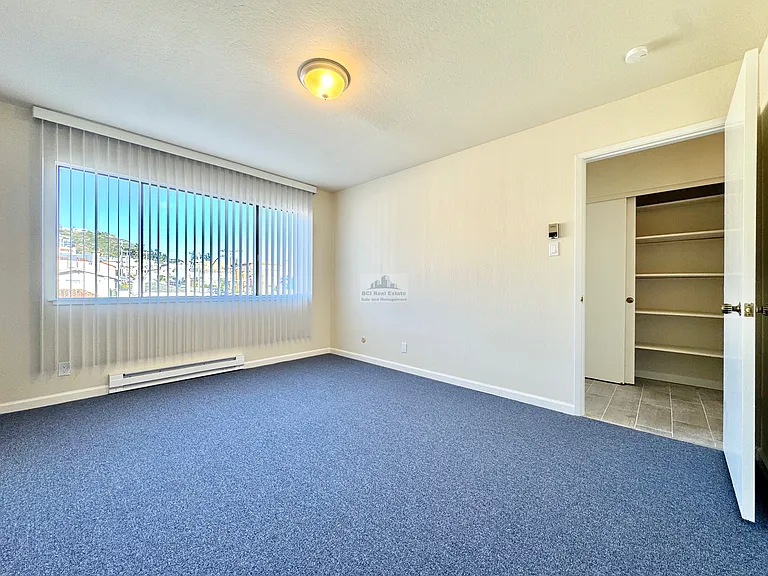900 Rivera St #6 — Photo 21