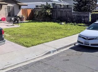 159 N Royal Oak Dr, San Diego, CA 92114