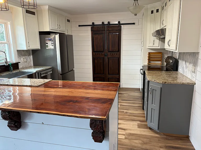 305 W Lane St — Photo 6