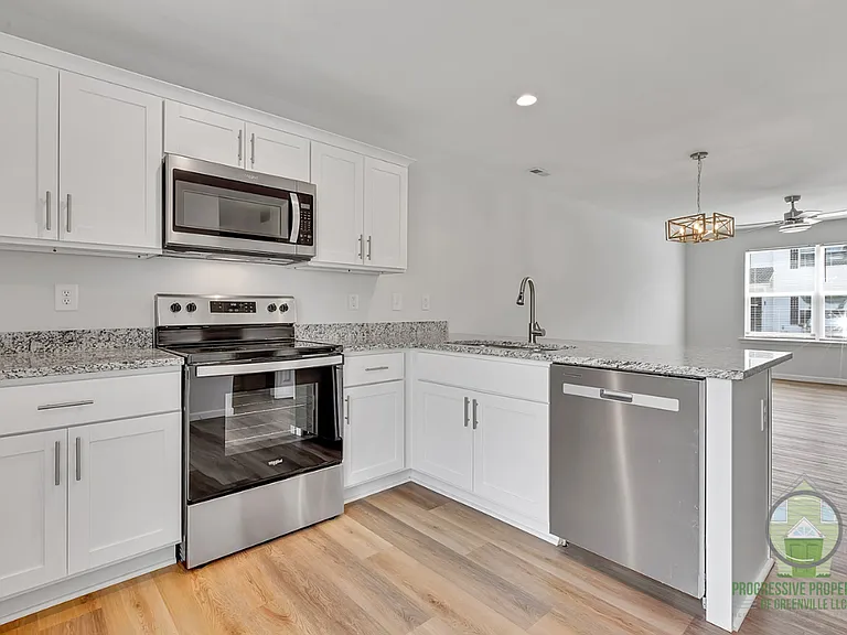 3 Wofford Pine Dr — Photo 5