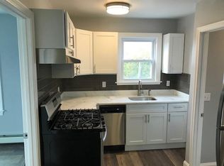 2 Wheatland St #U3, Salem, MA 01970