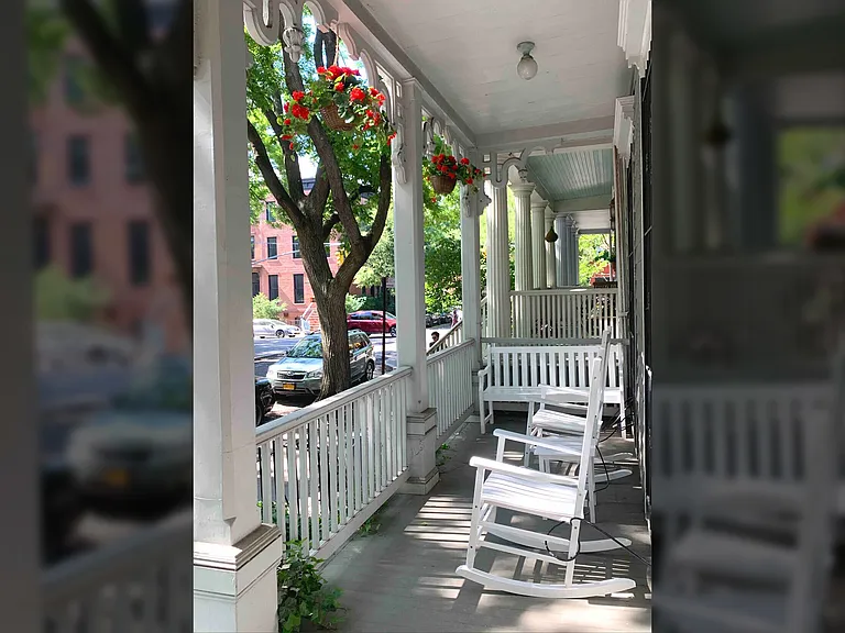 333 Adelphi St #1A — Photo 28