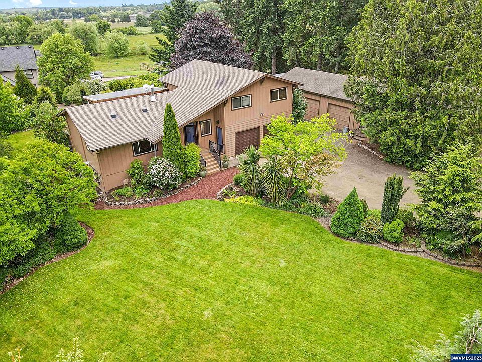 1st image of 5125 NW Crescent Valley Dr