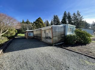 9435 5th St, Bay City, OR