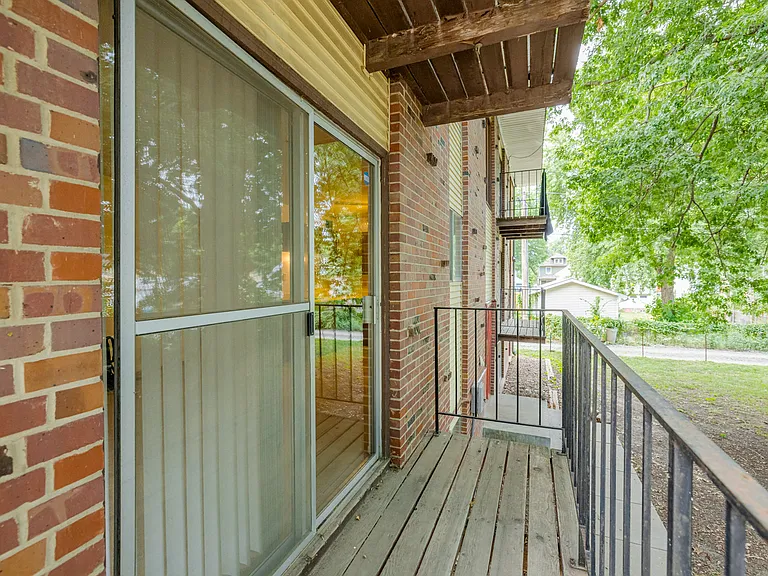 1728 S 14th St #5 — Photo 14