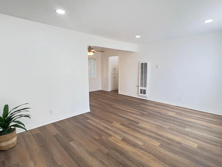 Downey North Apartments — Photo 6