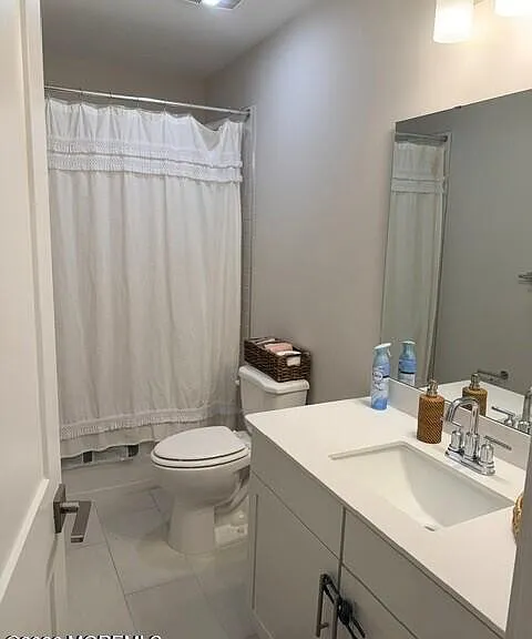 4036 Heron Dr — Photo 15
