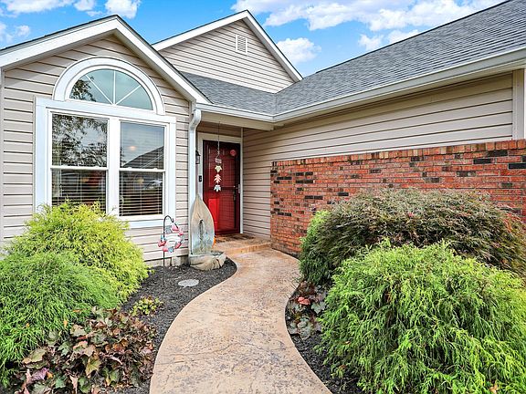 5th image of 3429 Maritime Dr