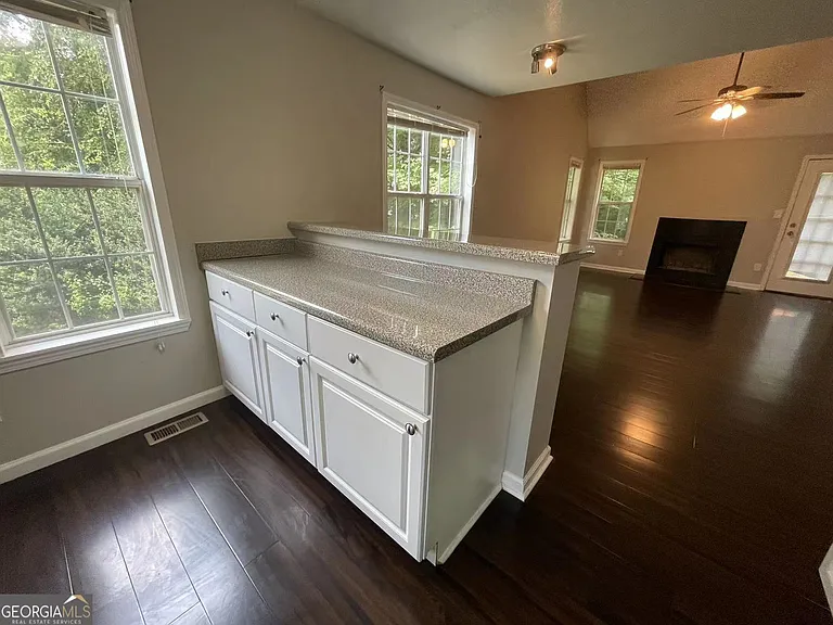 1437 Shiloh Way NW — Photo 9