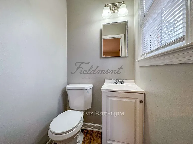 111 S Buckhorn Rd — Photo 11
