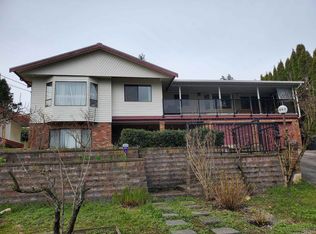 4669 Portland St, Burnaby, BC
