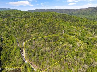 1820 Oakwood Rd, Walland, TN 37886