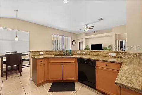 11328 Bridge Pine Dr — Photo 8