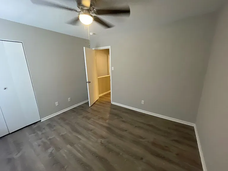 1421 Risen Star Ct — Photo 24