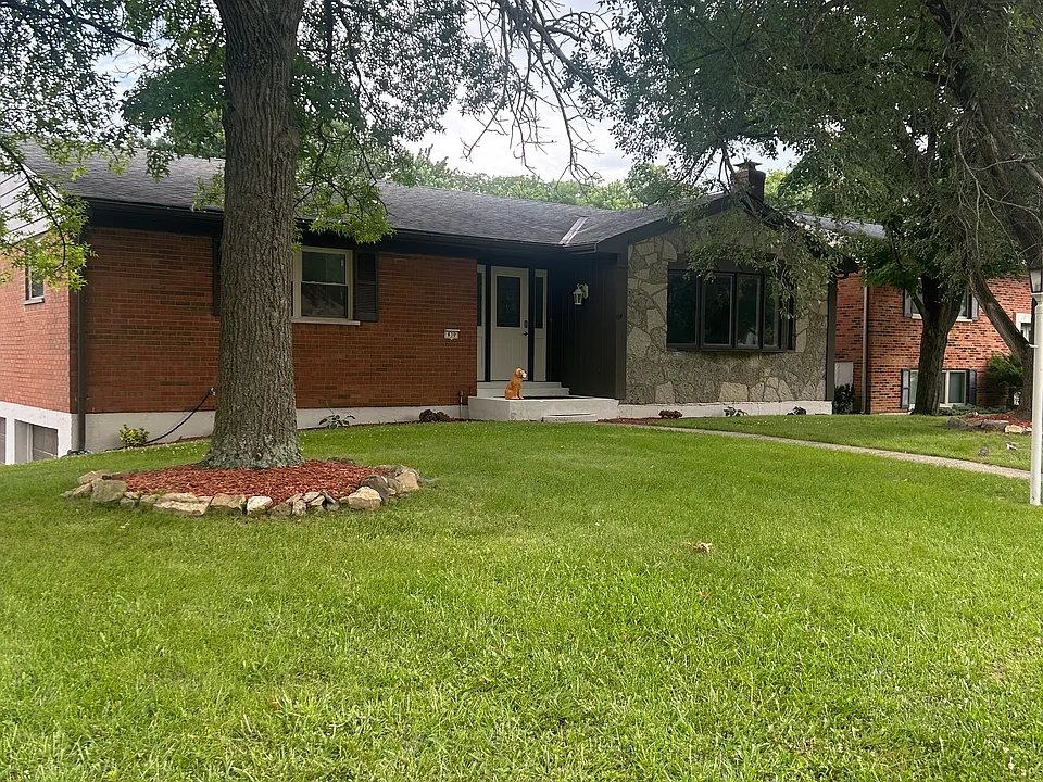 830 Fawnhill Dr