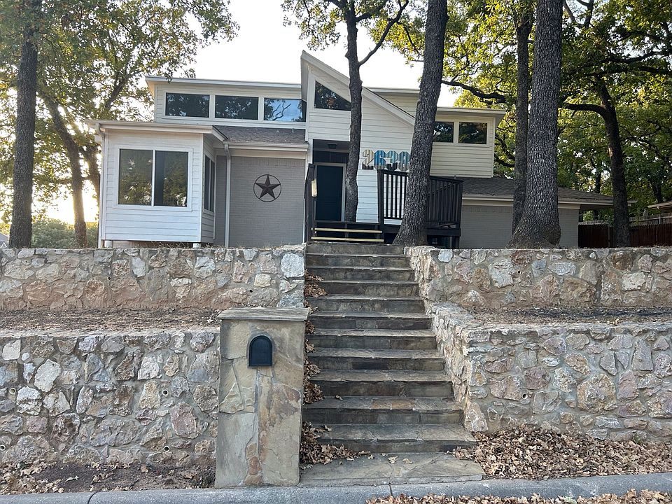 1st image of 2638 Tanglewood Dr