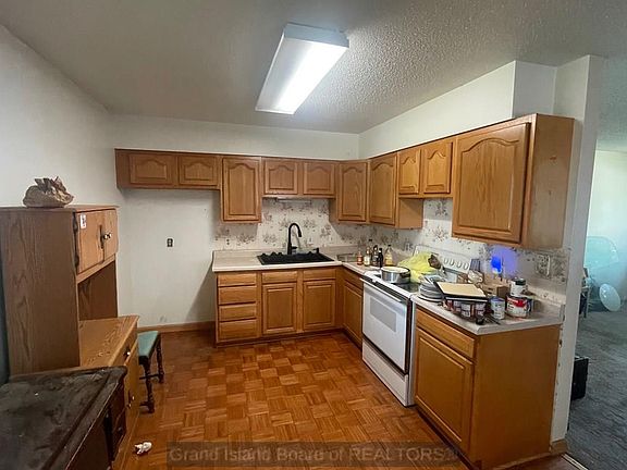 5th image of 2805 W 4th St