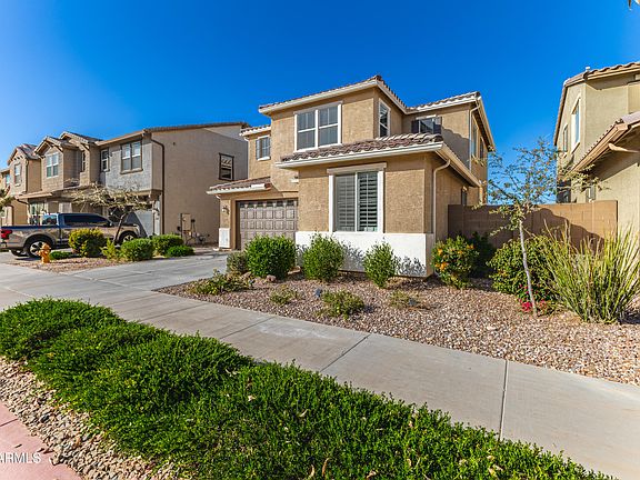 2nd image of 1100 E ARMSTRONG Way