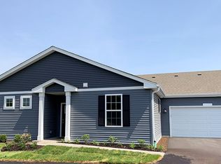 6431 Juniper Dr, Wonder Lake, IL 60097