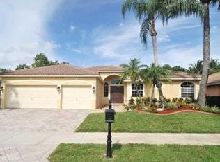 3717 Oak Ridge Ln, Weston, FL 33331