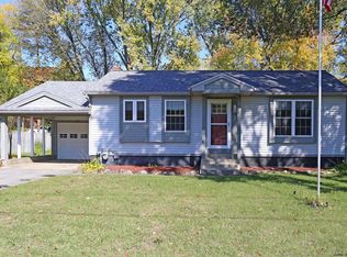 25 Hillview Dr, Hudson Falls, NY 12839