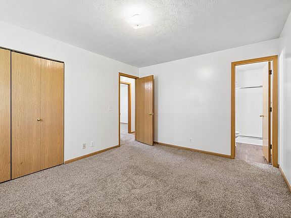 5th image of 600-602 Lamont Dr #600