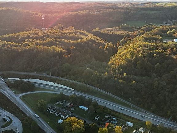 2nd image of Sixteen School Rd