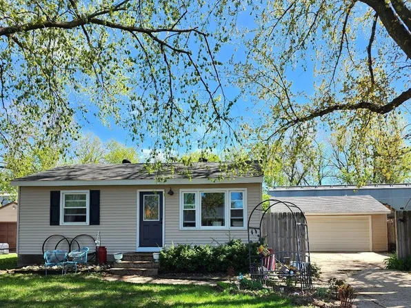 1513 10th St SW, Mason City, IA 50401