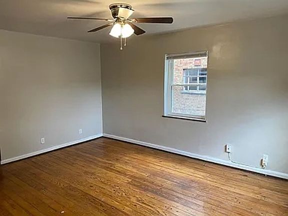 3rd image of 2630 Kenilworth Ave APT 1