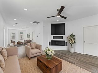 365 Road 5605, Cleveland, TX 77327