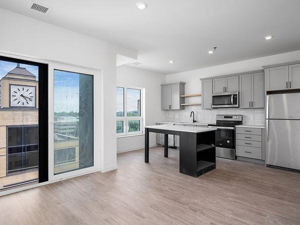 214 N 4th St #ON-715