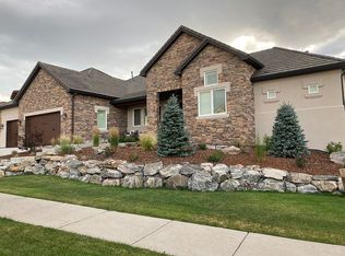 26981 E Long Cir, Aurora, CO 80016