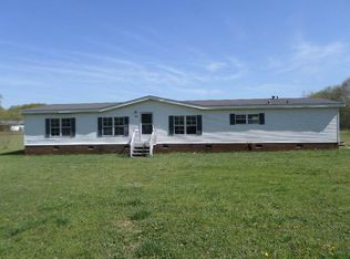 1205 Lightwood Knot Rd, Woodruff, SC 29388