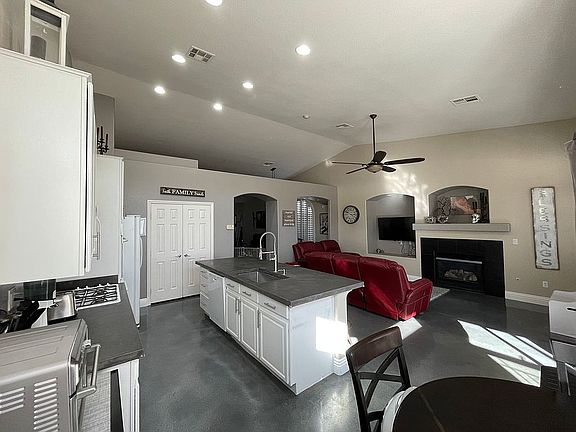 4th image of 3509 Casa Alto Ave