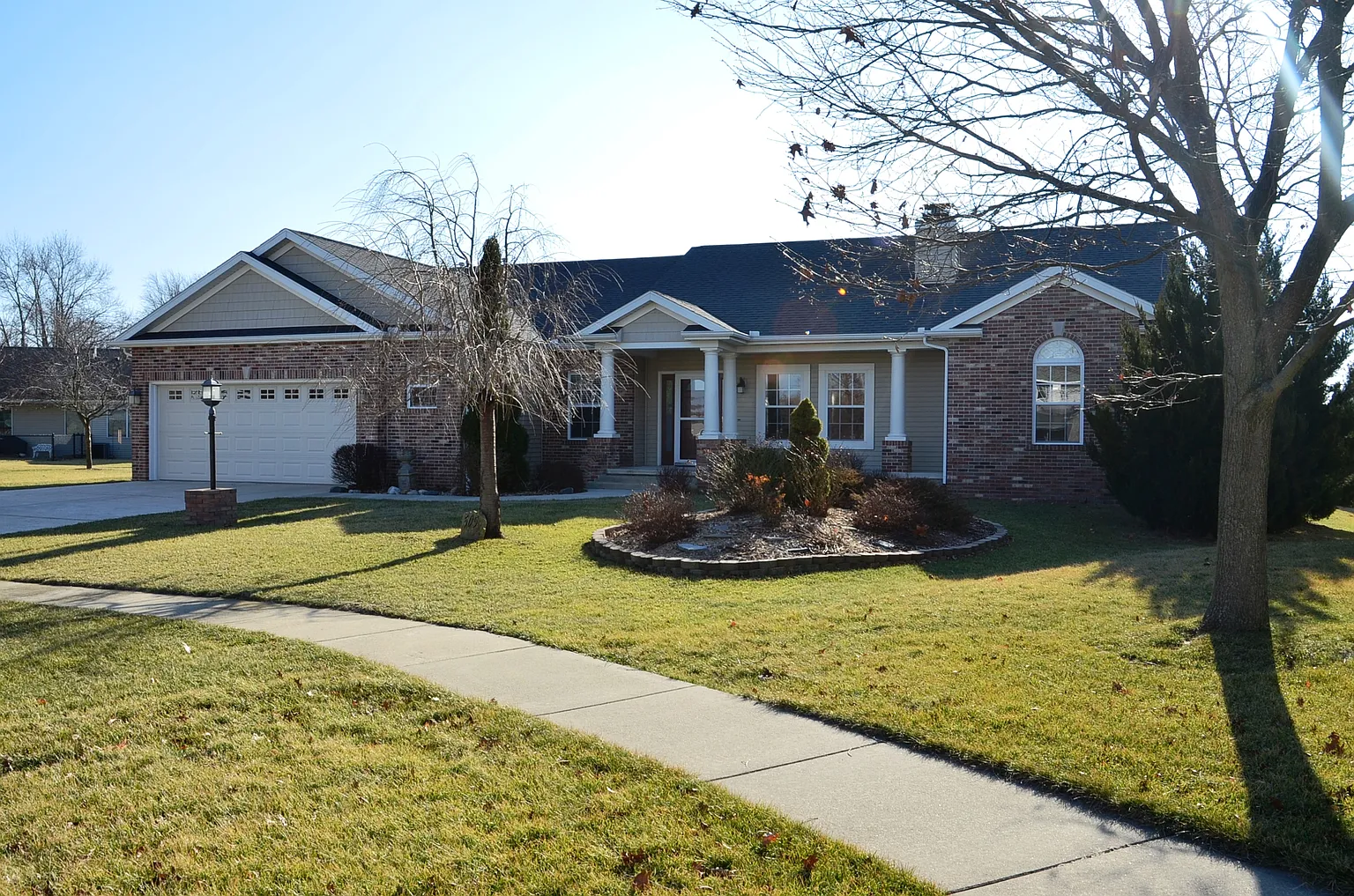 505 Mouton Ct photo 1